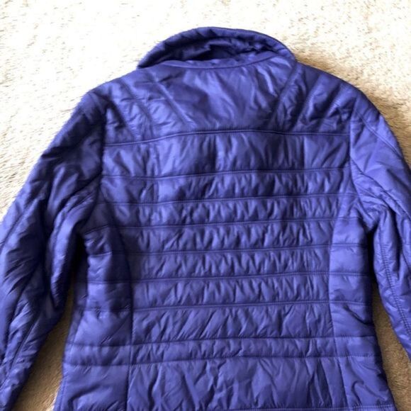 Women’s Guess XS Puffer Jacket - Picture 8 of 15